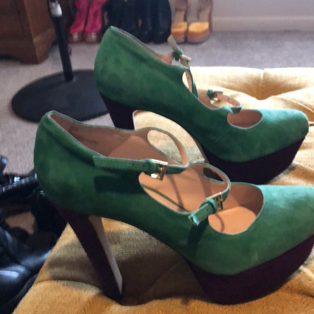 Madeline girl Mary Jane pumps